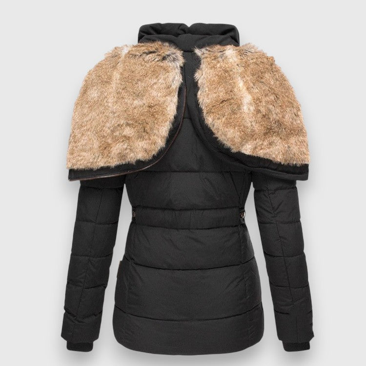 Margot I Puffertakki Huoodilla ja Slim Fit