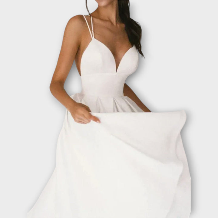 Ailana - Naisten Mekko Syvällä V-aukolla