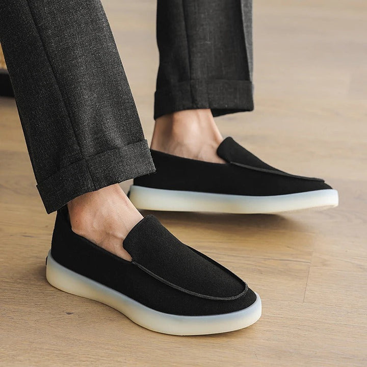 Klassiset Suede Business Loafers
