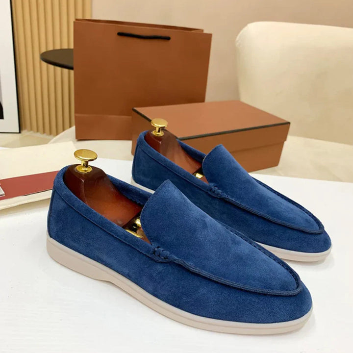 Klassiset Suede Loaferit