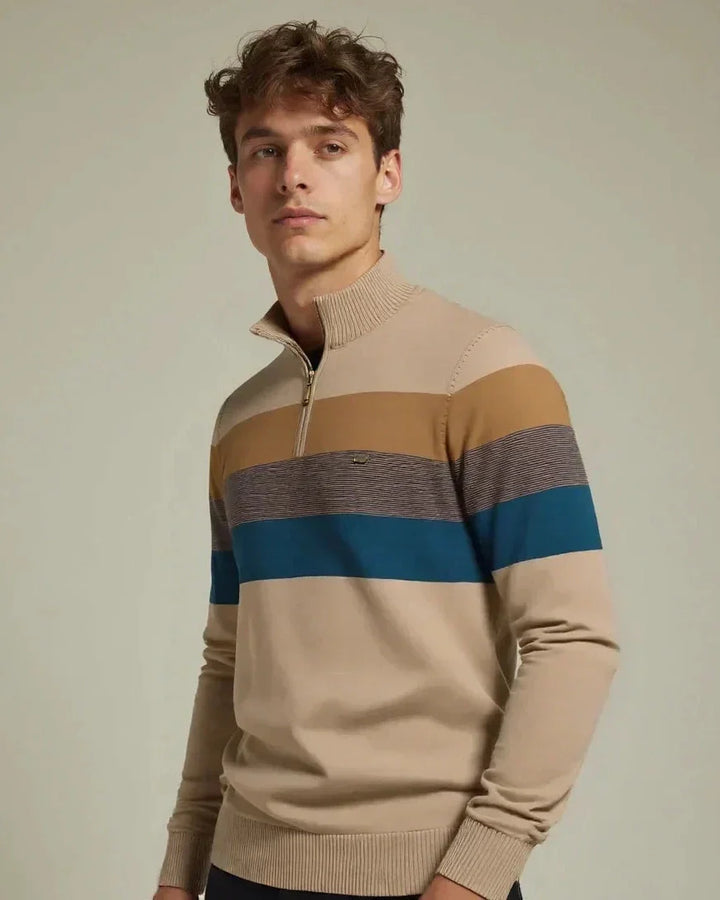 Oliver™ | Pipo Korkealla Kauluksella