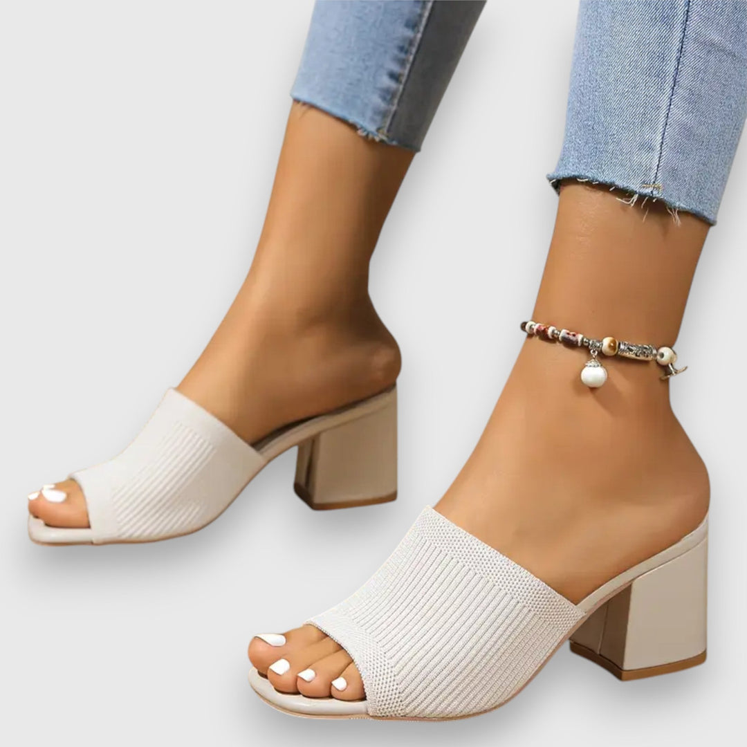 Lina – Lys Sandal